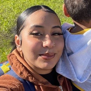 Meet your Posher, Katherine.